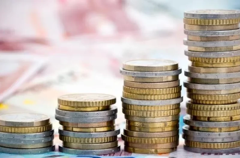 DBRS: Κύπρος και Ελλάδα εκτεθειμένες σε γεωπολιτικούς κραδασμούς από τη Μέση Ανατολή