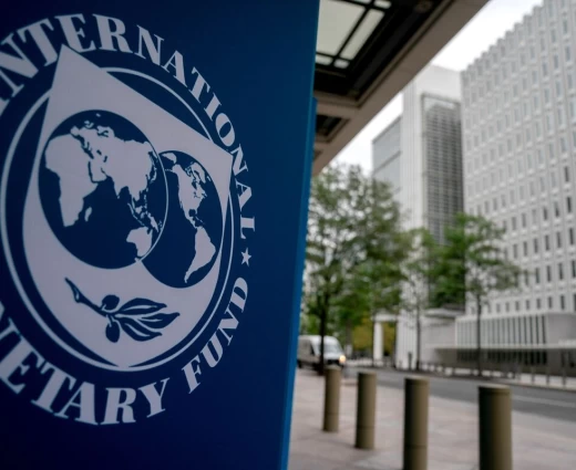 ΔΝΤ: Oι κυβερνήσεις δεν μπορούν να αναβάλλουν δύσκολες δημοσιονομικές επιλογές