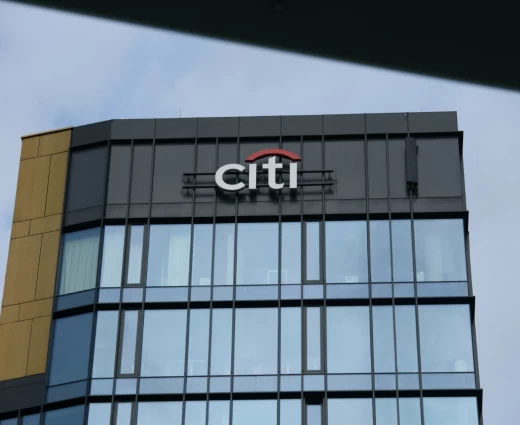 Citi: Πού θα χτυπήσει το ενεργειακό σοκ – παρά την εκεχειρία – και ποιοι κλάδοι κερδίζουν