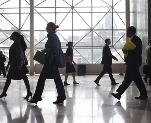 ΗΠΑ: Διευρύνεται το μισθολογικό χάσμα - Στο υψηλότερο επίπεδο από το 2015