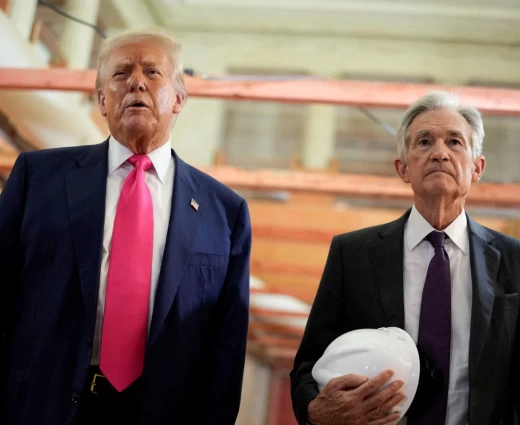 Τραμπ για Πάουελ: Αν δεν φύγει, θα πρέπει να τον απολύσω