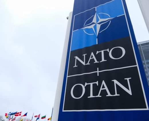 WSJ: Αυτό είναι το «Plan B» της Ευρώπης για το ΝΑΤΟ σε περίπτωση που ο Τραμπ αποσύρει τις ΗΠΑ