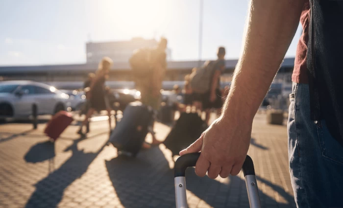 Μείωση 30% στις αφίξεις τουριστών τον Μάρτιο λόγω κρίσης στη Μέση Ανατολή