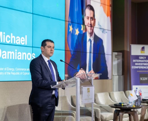 ΥΠΕΝ: Χωριστές συναντήσεις με Διοικητικό Συμβούλιο και συντεχνίες της ΑΗΚ