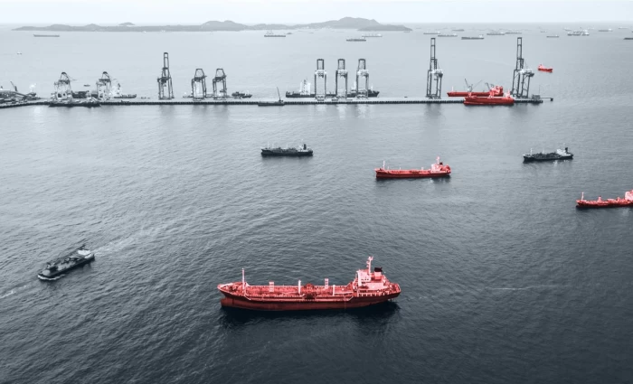 Αγορά δεξαμενόπλοιων σε ιστορικό σοκ: Εκτίναξη ναύλων και γεωπολιτική ασφυξία στην προσφορά πετρελαίου