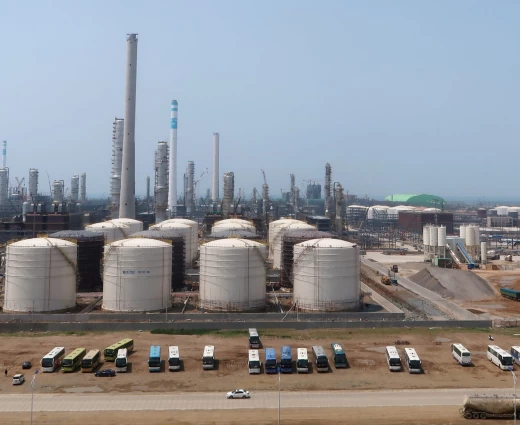 ΗΠΑ: Κυρώσεις σε κινεζικό διυλιστήριο επειδή αγοράζει πετρέλαιο από το Ιράν