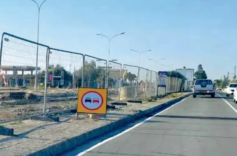 Από 2 σε 8 μήνες οι καθυστερήσεις στον δρόμο Δεκέλειας λόγω τουρισμού – Εξηγήσεις Βαφεάδη