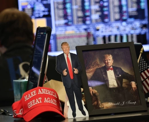 Πώς ο Τραμπ επηρεάζει τις αγορές περισσότερο από κάθε άλλο πρόεδρο
