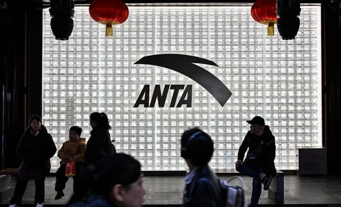 Anta: Πώς μια κινεζική εταιρεία παπουτσιών απειλεί πλέον την αυτοκρατορία της Nike και της Adidas
