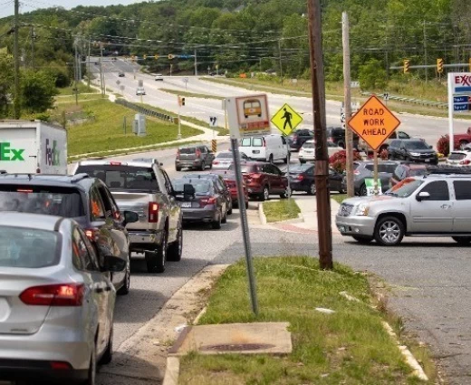 Στο υψηλότερο επίπεδο από την έναρξη του πολέμου στη Μέση Ανατολή οι τιμές των καυσίμων στις ΗΠΑ