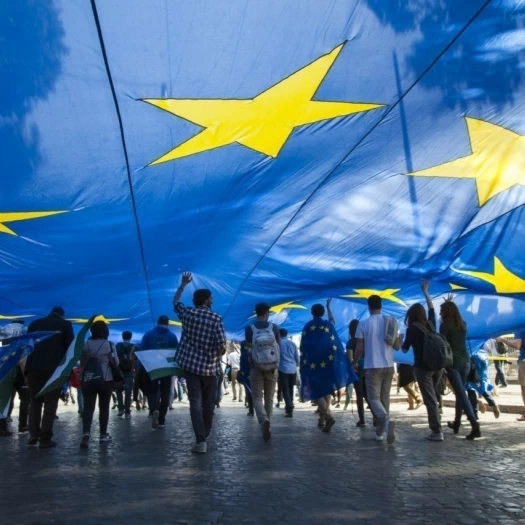 Ευρωζώνη: Επιβράδυνση της ανάπτυξης και φόβοι για στασιμοπληθωρισμό λόγω πολέμου στο Ιράν