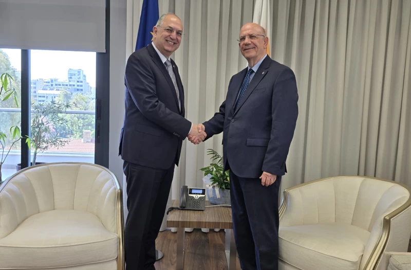 Συνάντηση Κεραυνού- Καδή για θέματα ΠΔΠ και χαρτοφυλακίου