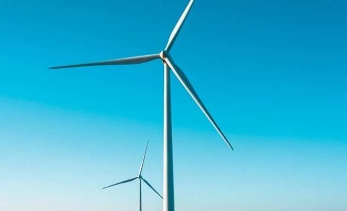 Ενέργεια: Το δίκτυο στην Ευρώπη δεν αντέχει την «έκρηξη» από τις Ανανεώσιμες Πηγές