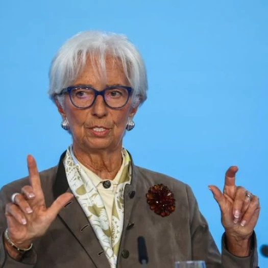 Η ΕΚΤ και ο κίνδυνος του «πολύ αργά» ή του «πολύ νωρίς»