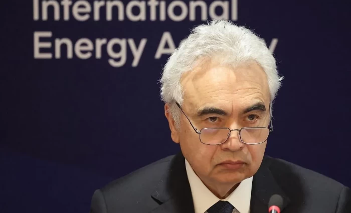 IEA: Κρίση εμπιστοσύνης στα Στενά του Ορμούζ – Ο ενεργειακός κίνδυνος που τρομάζει την παγκόσμια οικονομία