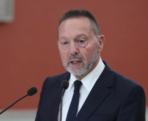 Στουρνάρας: Προειδοποιεί για αύξηση επιτοκίων από την ΕΚΤ αν επιμείνουν οι υψηλές τιμές πετρελαίου