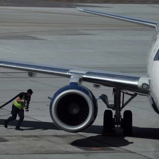 Jet fuel: Δεν ανησυχούν για ελλείψεις οι αεροπορικές εταιρείες στην Ευρώπη