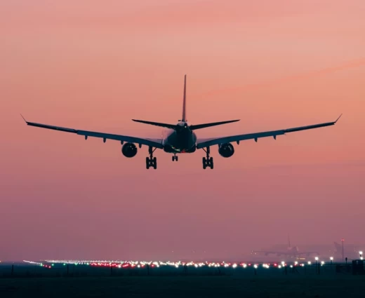 Αεροπορικά καύσιμα: «Το καλοκαίρι θα είναι εντάξει» - Υποχωρούν οι ανησυχίες επάρκειας στην Ευρώπη