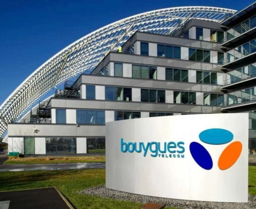 Προειδοποίηση από Bouygues Telecom: «Επικίνδυνη» για την Ευρώπη η αμερικανική κυριαρχία σε δορυφόρους και AI