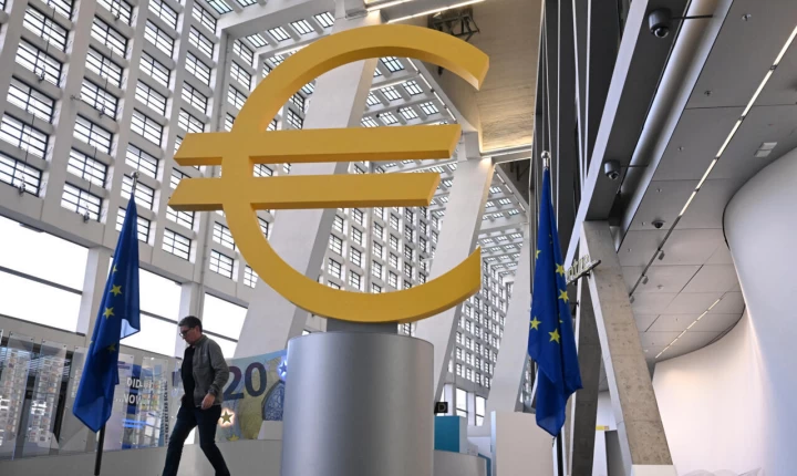 ΕΚΤ: Ο πληθωρισμός επιμένει και ενισχύει τα σενάρια αύξησης επιτοκίων – Τι θα δείξουν τα νέα στοιχεία