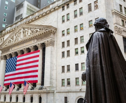 Wall Street: Στο κυνήγι νέων ιστορικών υψηλών με το βλέμμα στο θρίλερ της εκεχειρίας