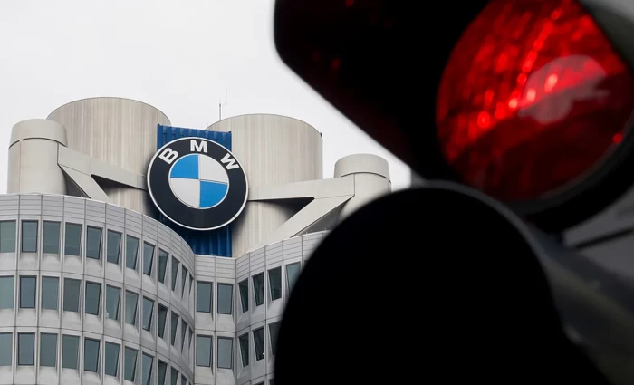 ΒMW: Πτώση κερδοφορίας λόγω Κίνας και δασμών Τραμπ – Πίεση από BYD και Tesla
