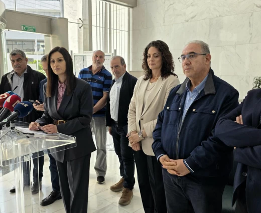 Πιο πολλές και πιο γρήγορα οι αποζημιώσεις για αφθώδη πυρετό - Έως €420 ανά αιγοπρόβατο και έως €2.500 ανά βοοειδές