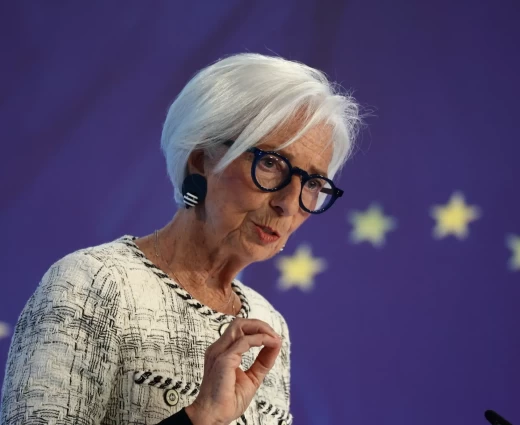 Κρίσιμη απόφαση για τα επιτόκια: Οι αγορές έκαναν ήδη τη δουλειά της ΕΚΤ – Τι προβλέπουν επενδυτές και αναλυτές