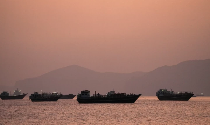 Πετρέλαιο: Από τον εφιάλτη στα $85 – Τι αλλάζει εάν ανοίξουν τα Στενά του Ορμούζ