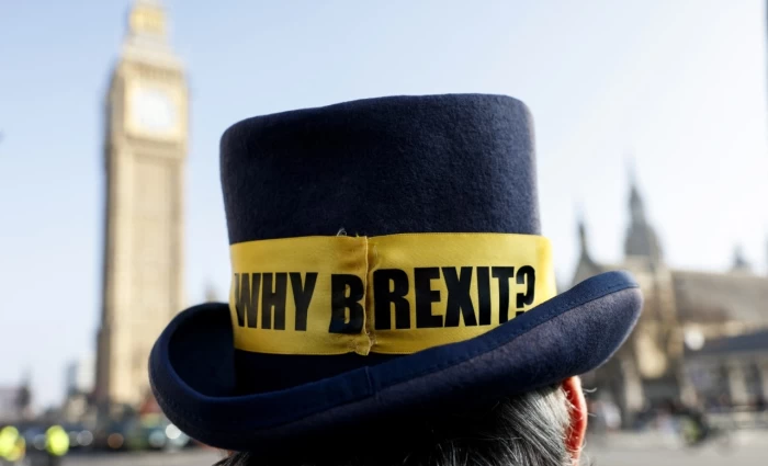 Brexit: Η αλλαγή της κοινής γνώμης και το νέο φλερτ με τις Βρυξέλλες