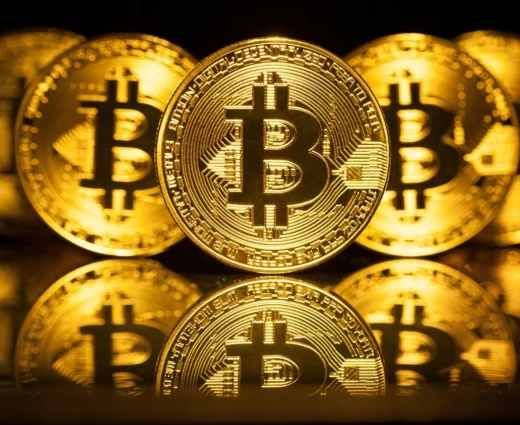Bitcoin: Ράλι ανόδου πάνω από 3% μετά τη συμφωνία ΗΠΑ – Ιράν για το άνοιγμα των Στενών του Ορμούζ