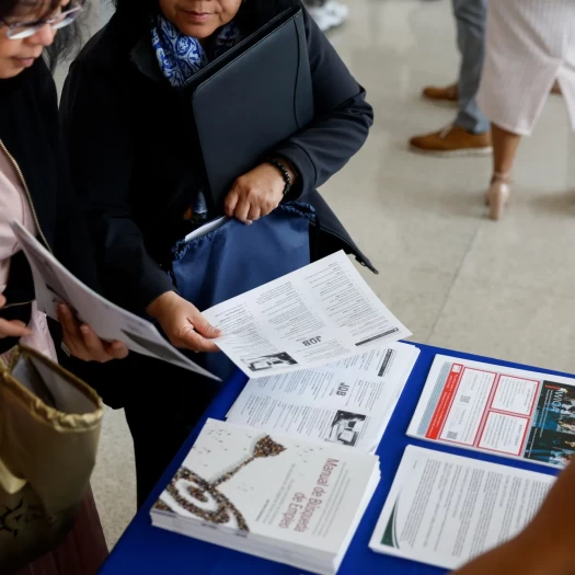 ΗΠΑ: Μικρή υποχώρηση των αιτήσεων για επίδομα ανεργίας – Ανθεκτική η αγορά εργασίας