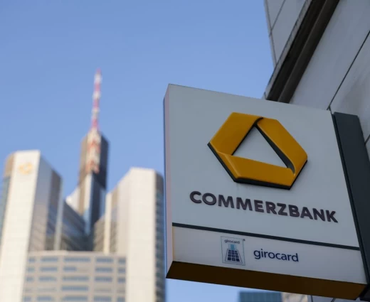 UniCredit: Άνω του 30% η συμμετοχή της στην Commerzbank, ισχυροποιεί τη θέση εξαγοράς