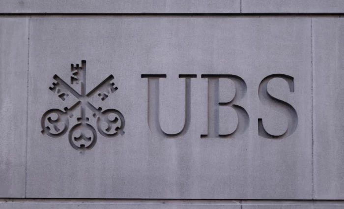 UBS: Επιστρέφει στην αγορά AT1 ομολόγων μετά το «πάγωμα» των μεταρρυθμίσεων στην Ελβετία