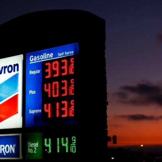 Chevron σε Τραμπ: Οι τιμές στα καύσιμα θα πέσουν, αλλά όχι από τη μία μέρα στην άλλη