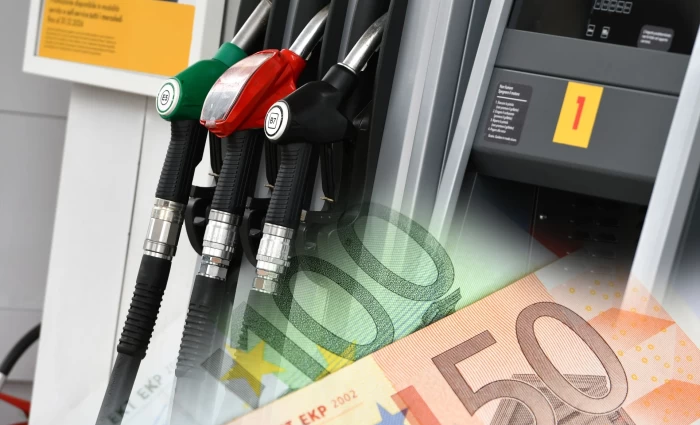 Καύσιμα: Το ΥΠΟΙΚ υπολογίζει όφελος €12,4 εκατ. από την παράταση του μειωμένου φόρου