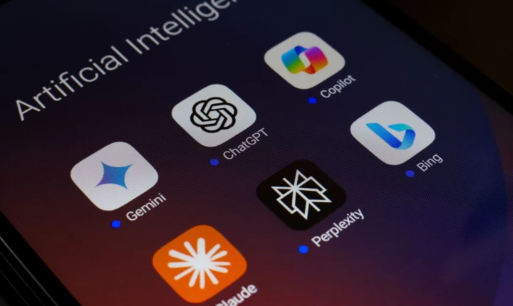 OpenAI, Meta και xAI ανοίγουν πόλεμο τιμών στην Τεχνητή Νοημοσύνη