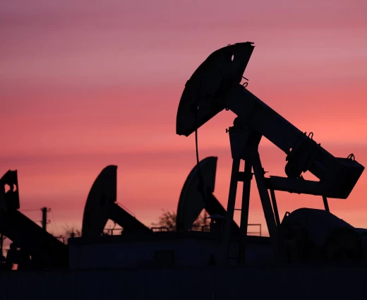 Πετρέλαιο: Ιστορικές απώλειες για το Brent, -21% τον Ιούνιο και -38% στο β’ τρίμηνο – Στα $72,92 το βαρέλι