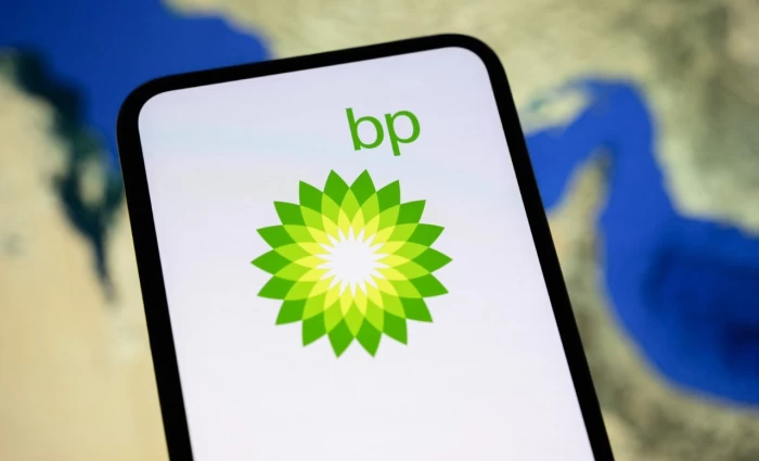 BP: Νέα λογιστική ζημία $1 δισ. - Εγκαταλείπει τη στρατηγική πράσινης μετάβασης κι επιστρέφει σε πετρέλαιο και φυσικό αέριο