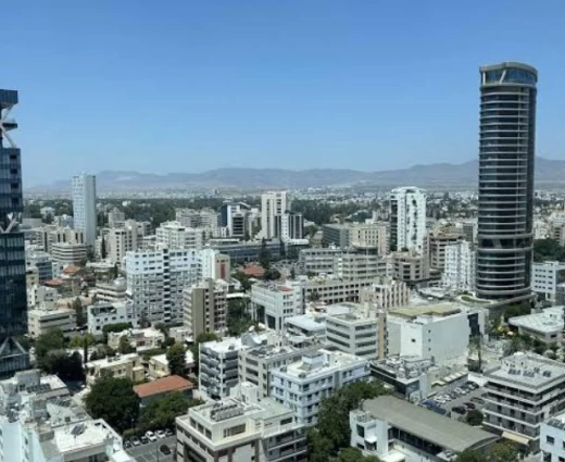ΥΠΟΙΚ: Βελτίωση στη χρηματοοικονομική ευημερία, αλλά παραμένουν οι προκλήσεις