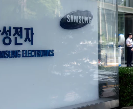 Βουτιά 9,6% στη μετοχή της Samsung παρά την εκτόξευση κερδών
