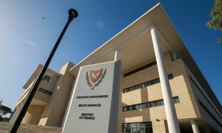Απαντά το ΥΠΟΙΚ για τους Εκπαιδευτικούς Ψυχολόγους