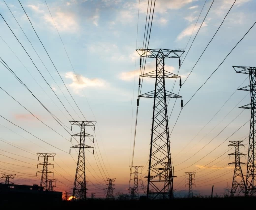 Υποχωρεί η ζήτηση ηλεκτρικής ενέργειας – Τι διαβεβαιώνει ο ΔΣΜΚ