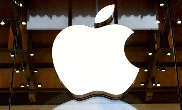 Apple: Αλλάζει τους κανόνες για τις διαφημίσεις στα iPhone