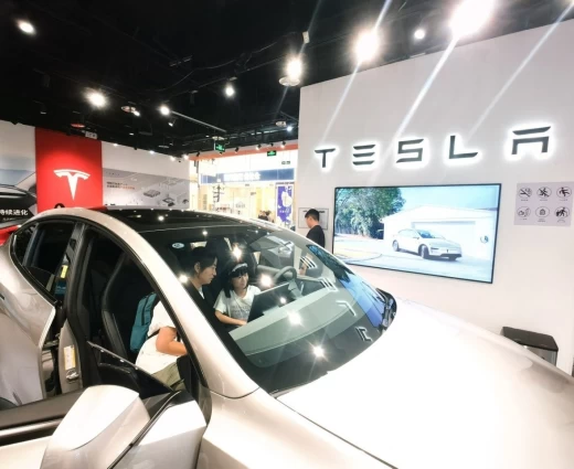 Tesla: Γιατί ανακαλεί 3 εκατομμύρια ηλεκτρικά οχήματα στην Κίνα