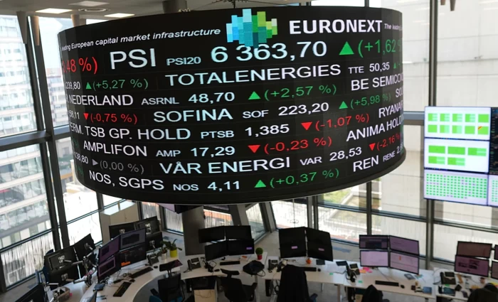 Στάσιμες οι ευρωαγορές εν αναμονή εξελίξεων – Ράλι για τις τεχνολογικές μετοχές λόγω Nvidia