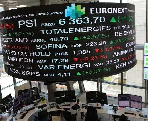 Στάσιμες οι ευρωαγορές εν αναμονή εξελίξεων – Ράλι για τις τεχνολογικές μετοχές λόγω Nvidia