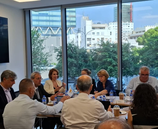 Θα τρέξουν για τη συνταξιοδοτική μεταρρύθμιση - Δύο συνεδριάσεις την εβδομάδα μέχρι το νομοσχέδιο να πάει Βουλή