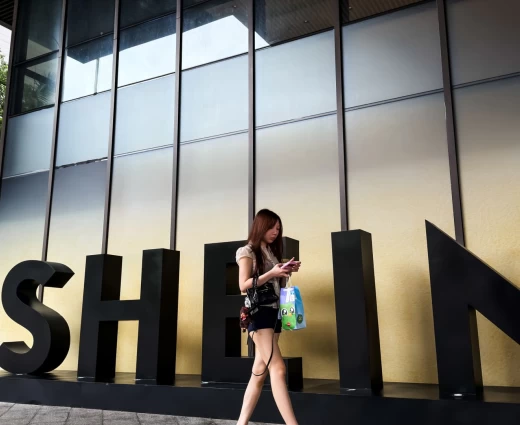 Shein: Σχέδιο για επιστροφές μετρητών και δωρεάν μετοχές πριν από την IPO στο Χονγκ Κονγκ