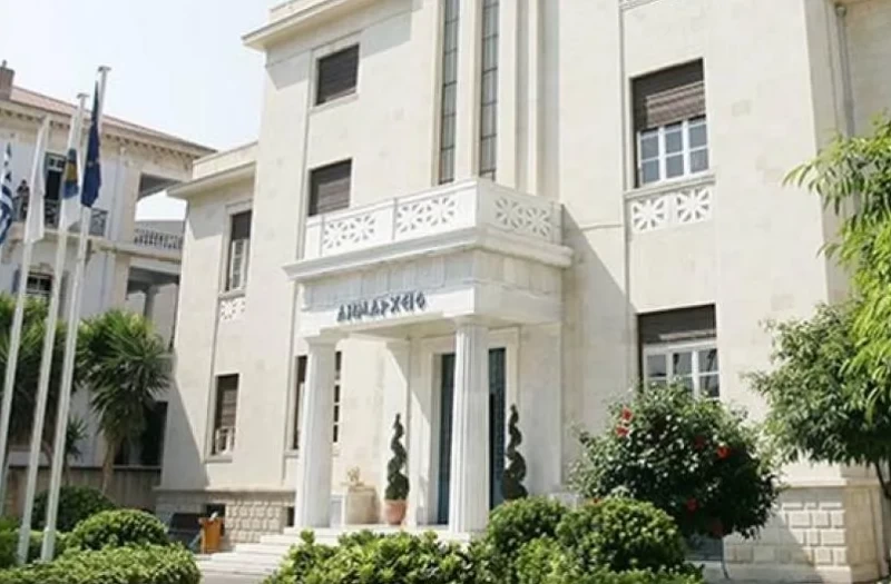 Αρμεύτης: Η μεταρρύθμιση δεν μπορεί να πετύχει χωρίς οικονομική στήριξη